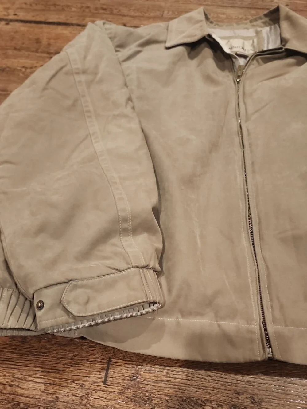 Vtg tan Rainforest full-zip lightweight jacket
